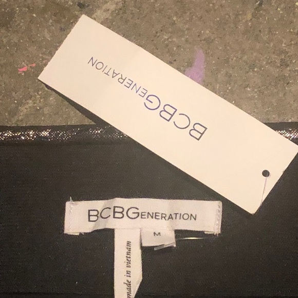 BCBG Generation metallic mini skirt NWT - Picture 6 of 8